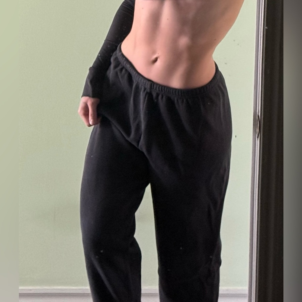 SKIMS Black Cuffed Sweatpants
